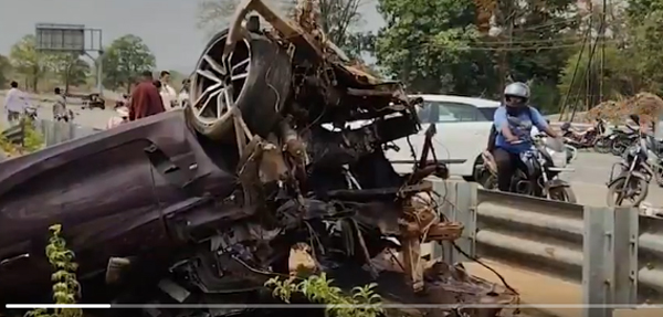 A crash after wedding party. 
