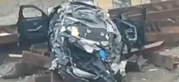 Car crash on Mumbai coastal road